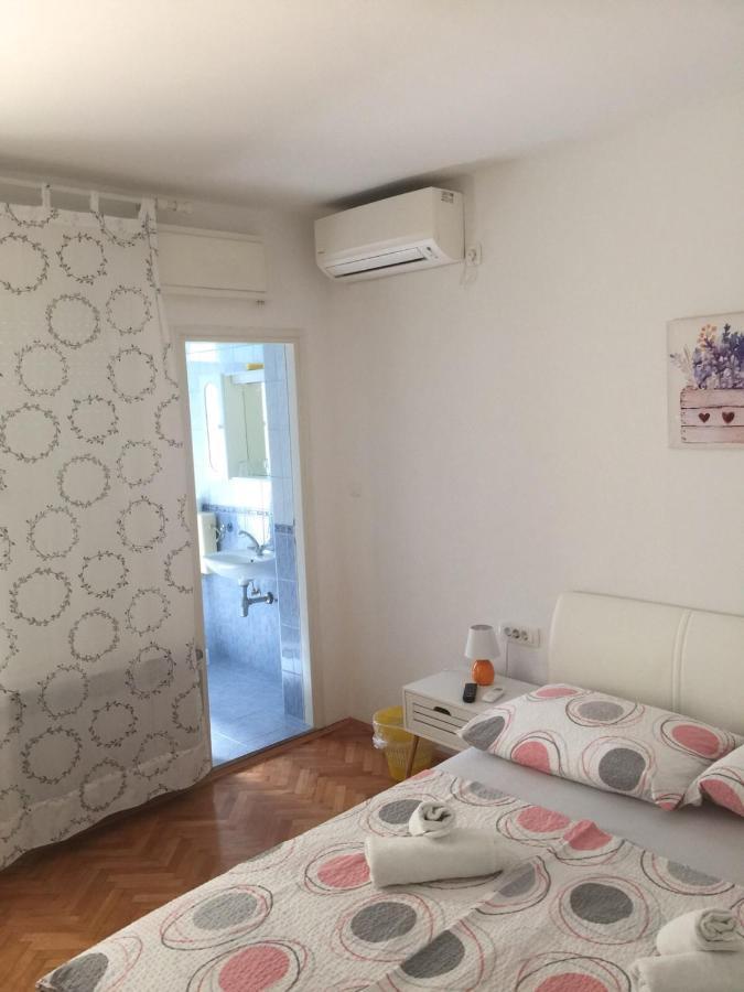 Apartman I Sobe Marijana Rab Town Eksteriør billede